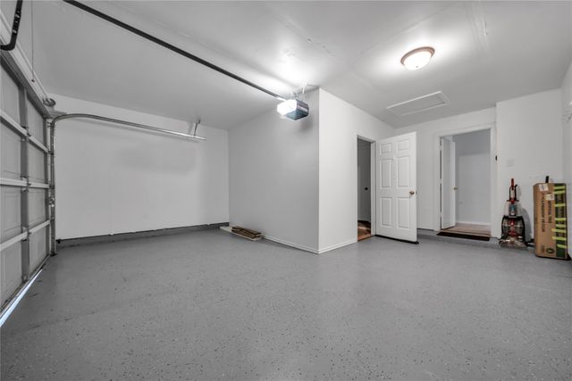 6003 Ivy Glen Drive, Arlington, TX 76017