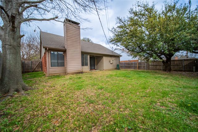 6003 Ivy Glen Drive, Arlington, TX 76017