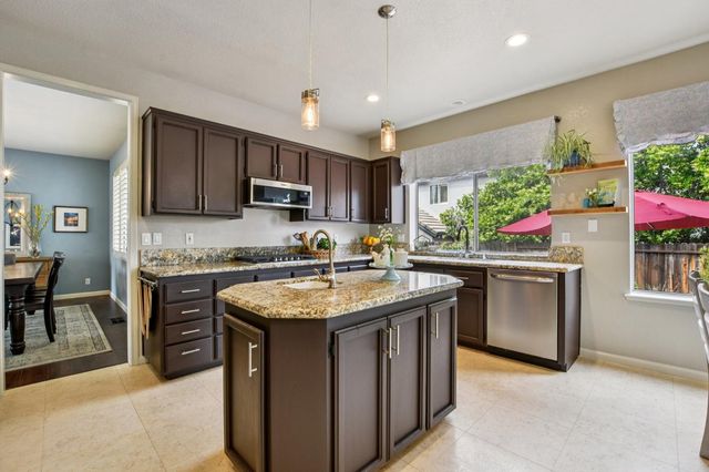 301 Russi Ct, Folsom, CA 95630