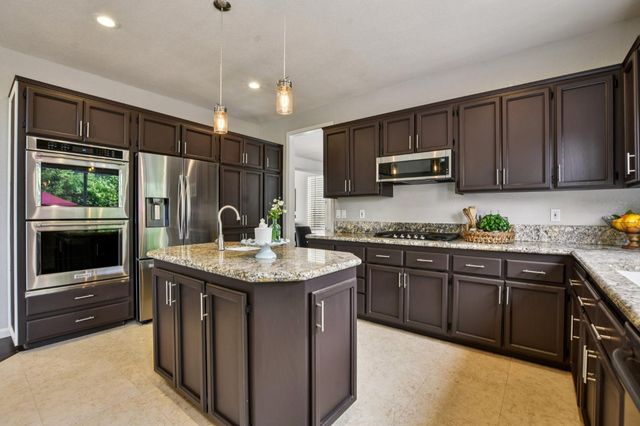 301 Russi Ct, Folsom, CA 95630