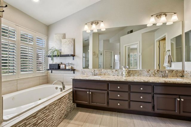 301 Russi Ct, Folsom, CA 95630