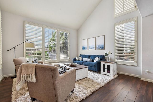 301 Russi Ct, Folsom, CA 95630