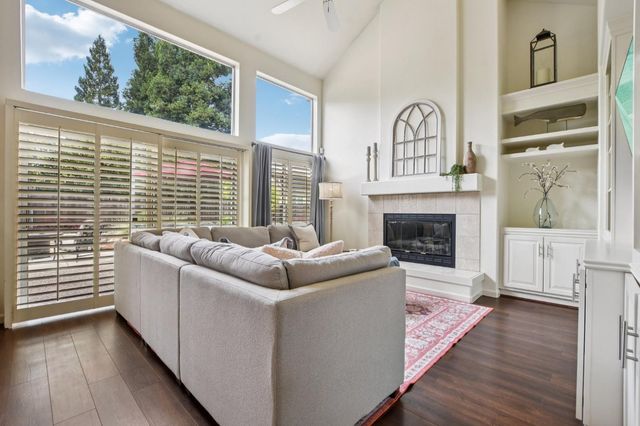 301 Russi Ct, Folsom, CA 95630