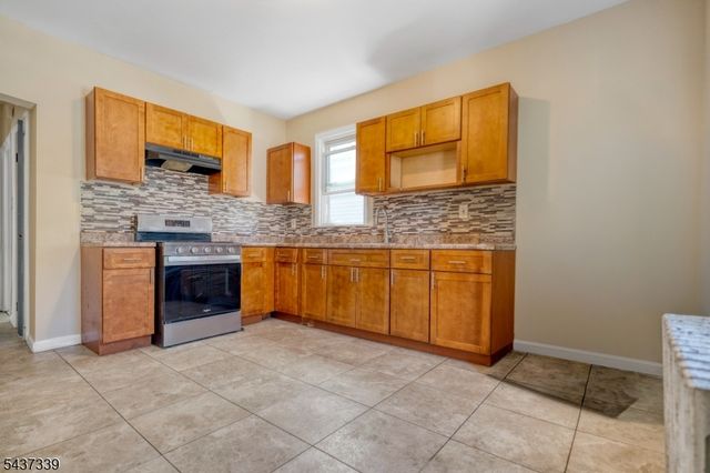 98 Delmar Pl, Irvington Twp., NJ 07111