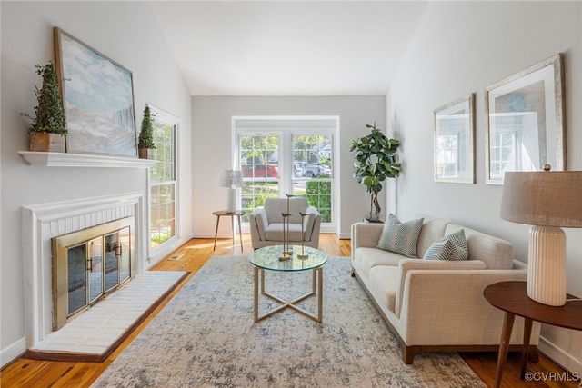1817 Poplar Grn, Richmond, VA 23238