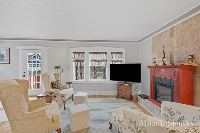 465 Kenwood Street Ne, City Of Grand Rapids, MI 49505