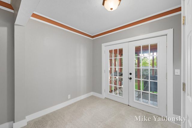 465 Kenwood Street Ne, City Of Grand Rapids, MI 49505