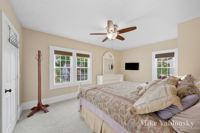 465 Kenwood Street Ne, City Of Grand Rapids, MI 49505