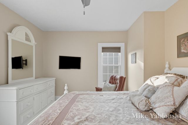 465 Kenwood Street Ne, City Of Grand Rapids, MI 49505