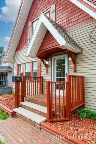 465 Kenwood Street Ne, City Of Grand Rapids, MI 49505