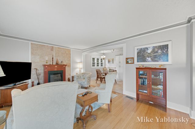 465 Kenwood Street Ne, City Of Grand Rapids, MI 49505