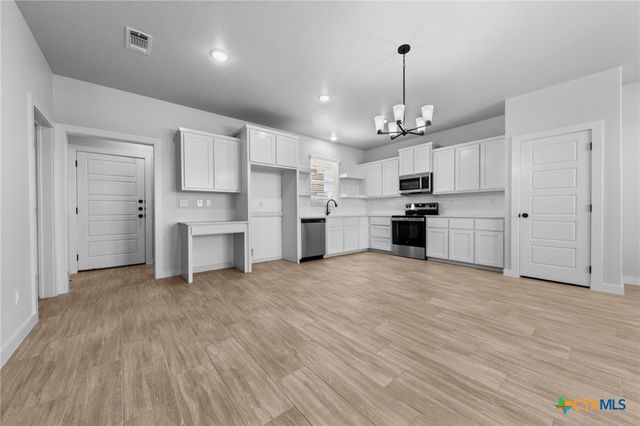 4623 Kings Crossing Boulevard, Temple, TX 76502