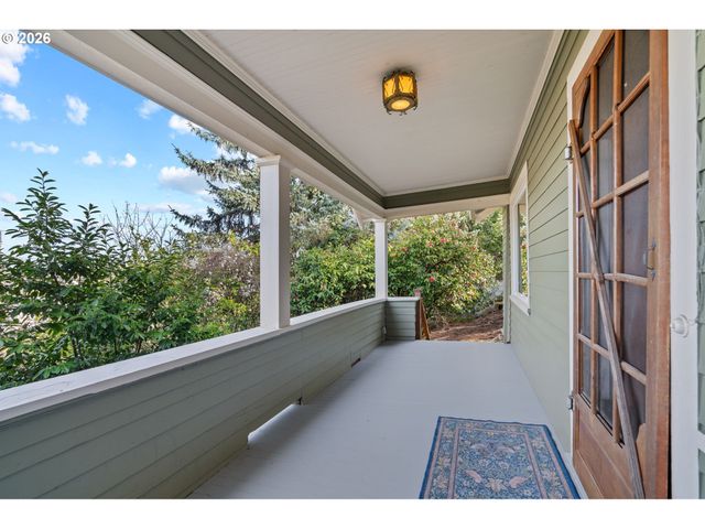 9685 Nw SAINT HELENS Rd, Portland, OR 97231