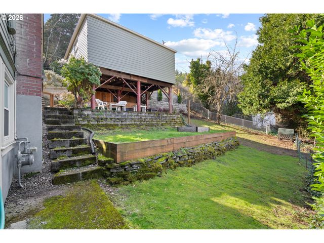 9685 Nw SAINT HELENS Rd, Portland, OR 97231