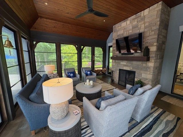 119 Drewberry Lane, Sunset, SC 29685