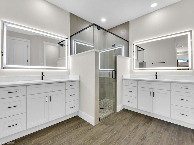 4124 NW 20th TER, Cape Coral, FL 33993