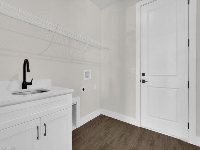 4124 NW 20th TER, Cape Coral, FL 33993