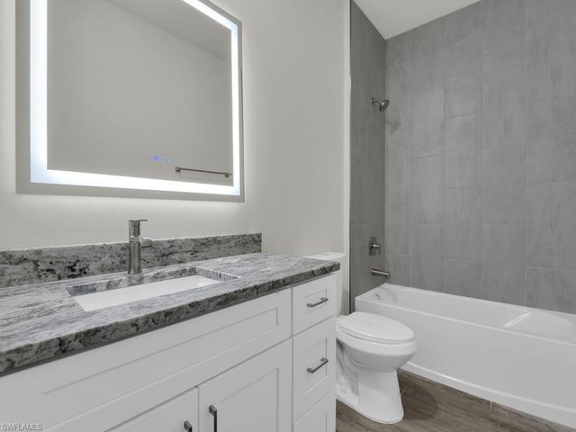 4124 NW 20th TER, Cape Coral, FL 33993