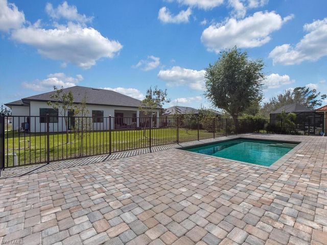 4124 NW 20th TER, Cape Coral, FL 33993