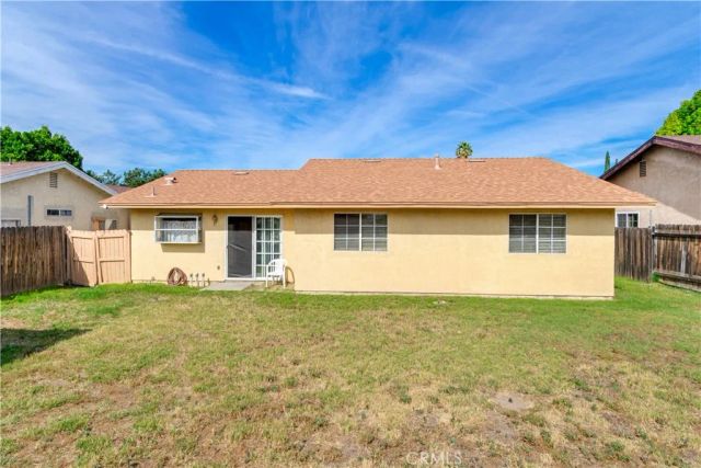 1635 Susie Lane, San Bernardino, CA 92411