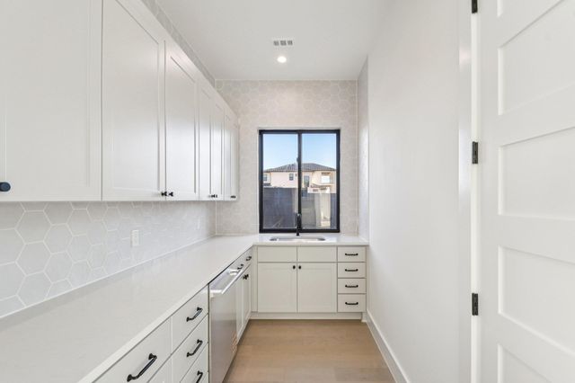 1209 Eternity TER, Austin, TX 78746