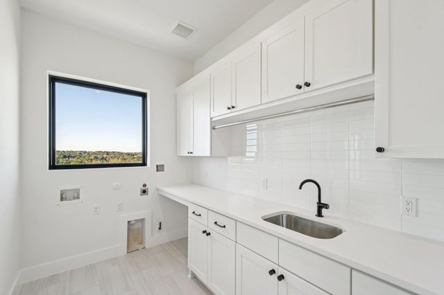 1209 Eternity TER, Austin, TX 78746