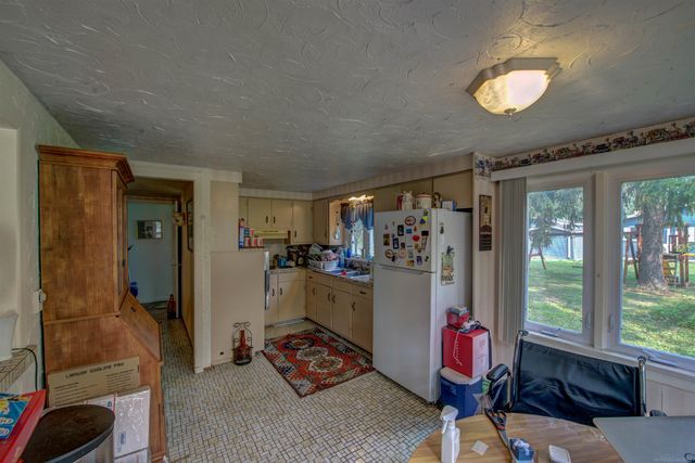 7955 Lakeshore Road, Lakeport, MI 48059