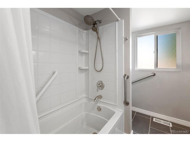912 Madison, Canon City, CO 81212