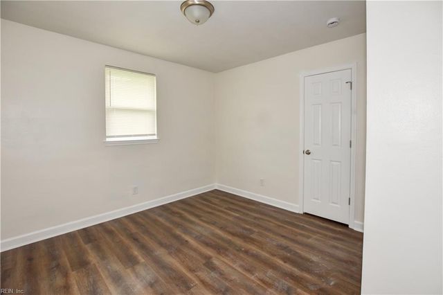 938 Schumann DR, Virginia Beach, VA 23452
