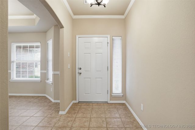 5304 Barr Drive, Sand Springs, OK 74063