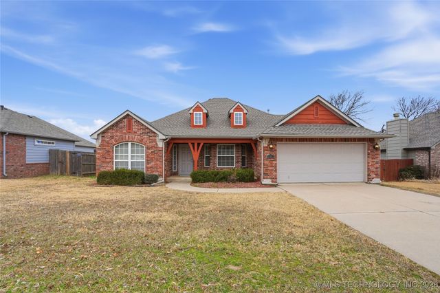 5304 Barr Drive, Sand Springs, OK 74063