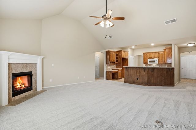 5304 Barr Drive, Sand Springs, OK 74063