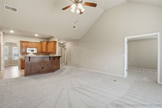 5304 Barr Drive, Sand Springs, OK 74063