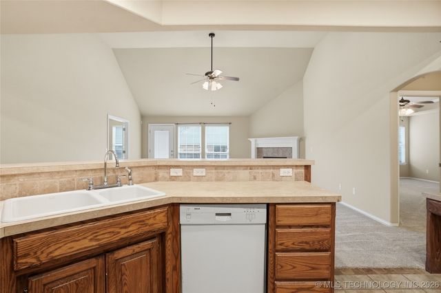 5304 Barr Drive, Sand Springs, OK 74063