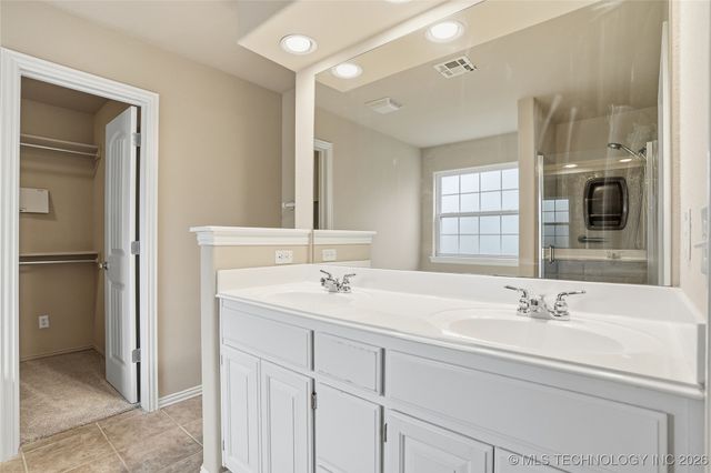 5304 Barr Drive, Sand Springs, OK 74063