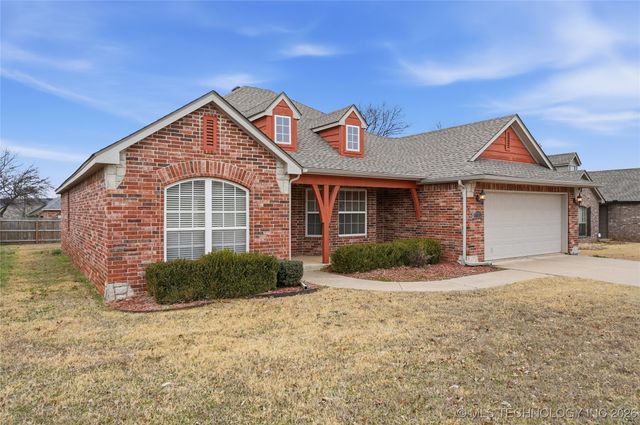 5304 Barr Drive, Sand Springs, OK 74063