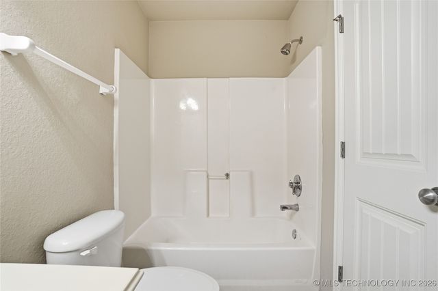 5304 Barr Drive, Sand Springs, OK 74063