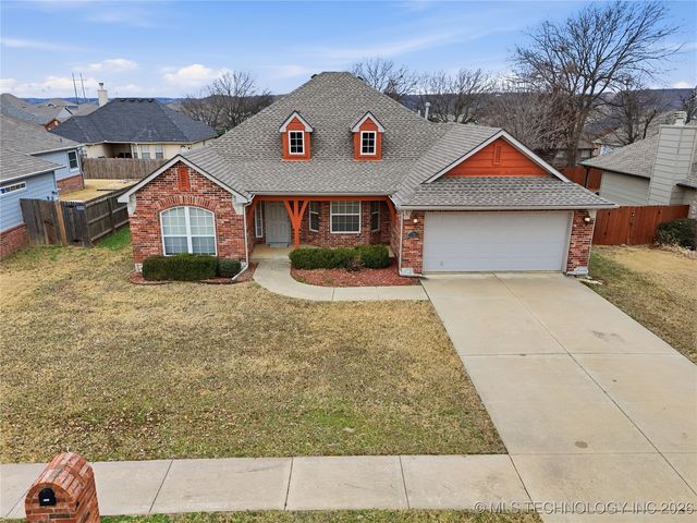 5304 Barr Drive, Sand Springs, OK 74063