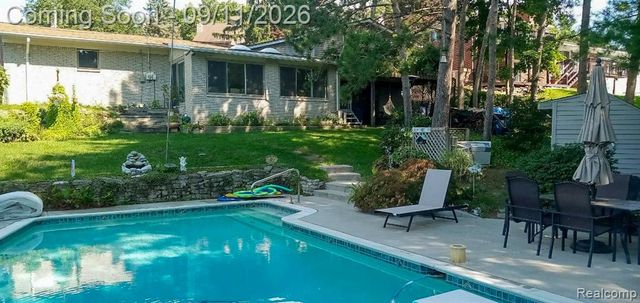 6579 Balmoral Terrace, Clarkston, MI 48346