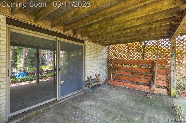 6579 Balmoral Terrace, Clarkston, MI 48346