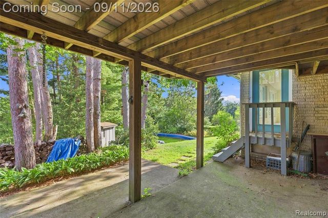 6579 Balmoral Terrace, Clarkston, MI 48346