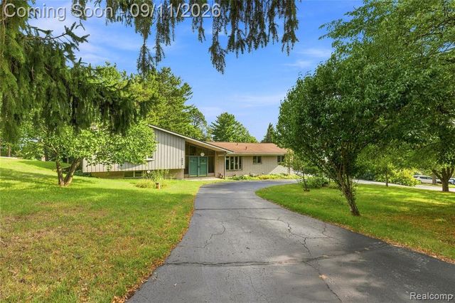6579 Balmoral Terrace, Clarkston, MI 48346