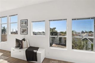 647 1st Place, Hermosa Beach, CA 90254