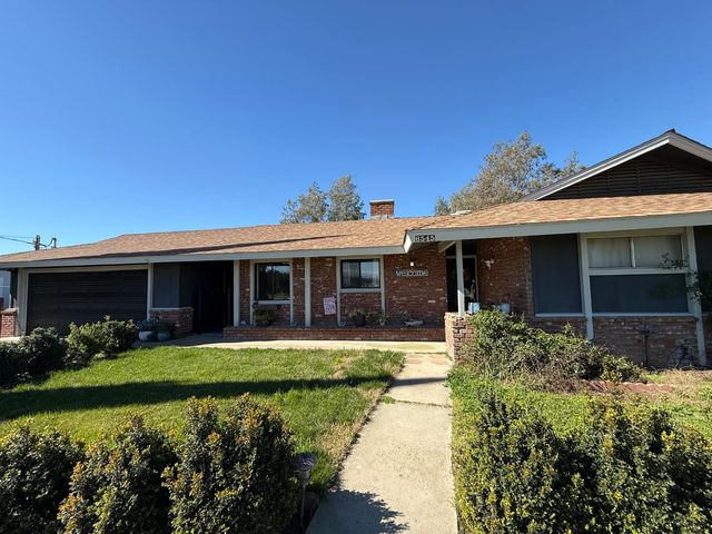 6545 S Cedar Avenue, Fresno, CA 93725