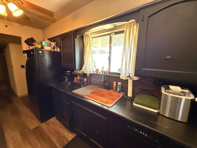 6545 S Cedar Avenue, Fresno, CA 93725