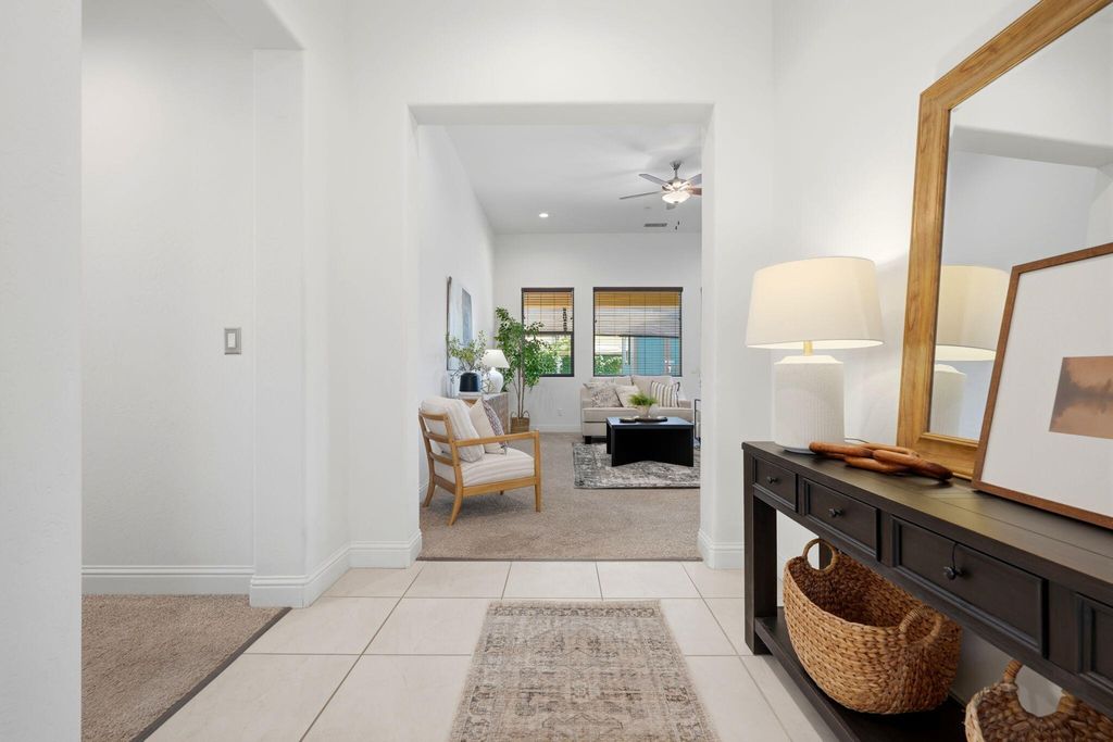 Image 4 of property listing at 1833 W Corvina Avenue, Visalia, CA 93291