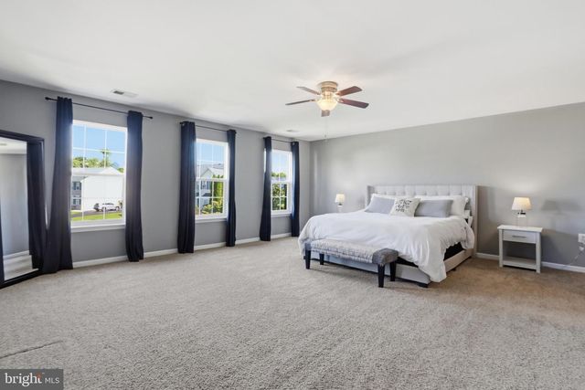 55 POWDER RIVER CT, Harpers Ferry, WV 25425