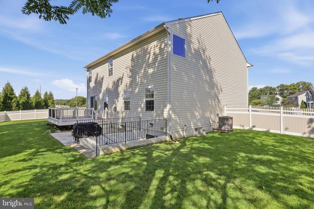 55 POWDER RIVER CT, Harpers Ferry, WV 25425