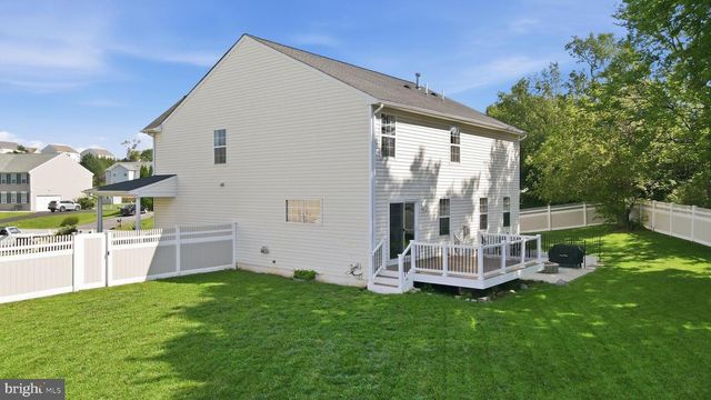 55 POWDER RIVER CT, Harpers Ferry, WV 25425
