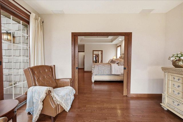 770 Quinlan Court, Crown Point, IN 46307